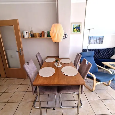 Apartment Alte Reihe 10 Whg 7 *