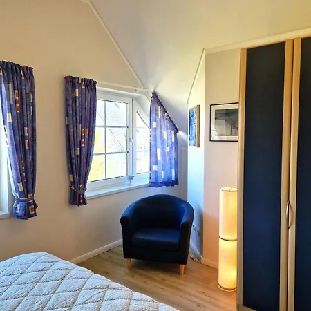 Apartment Alte Reihe 10 Whg 7 Zingst